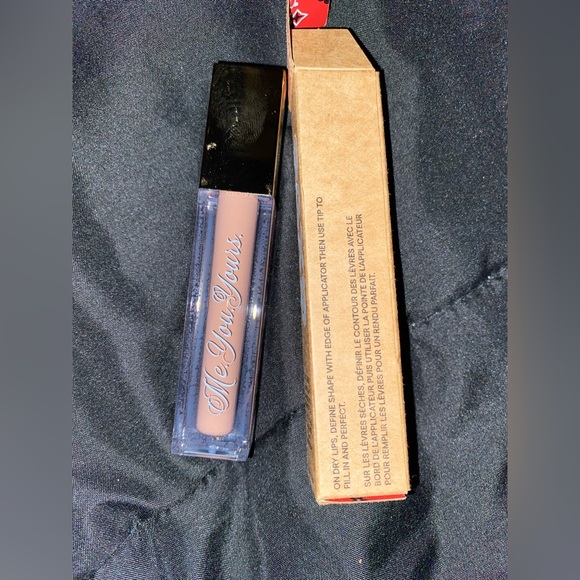 GXVE by Gwen Stefani - I'm Still Here Longwear Clean Matte Liquid Lipstick -Camo - Picture 13 of 16